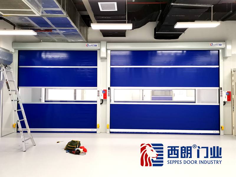 汽车工厂使用感应快速门