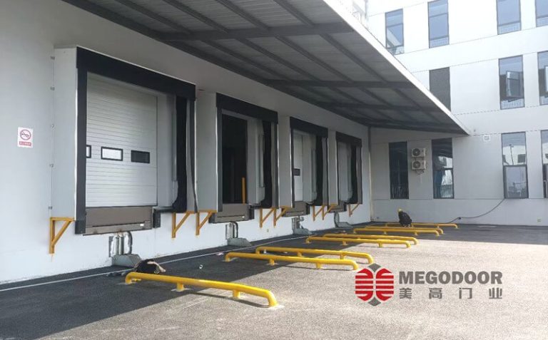 无锡冷库节能改造首选:高效保温充气式门封解决方案缩略图 无锡冷库节能改造首选:高效保温充气式门封解决方案缩略图