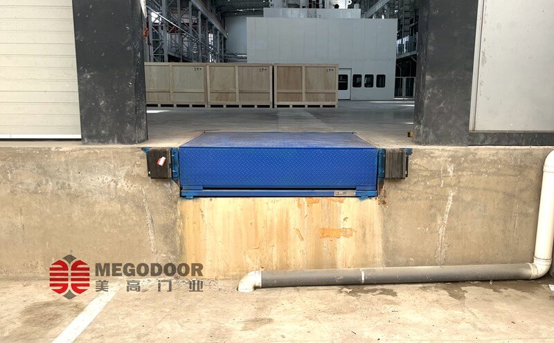 无锡物流枢纽高效解决方案:固定式装卸平台系统插图 无锡物流枢纽高效解决方案:固定式装卸平台系统插图