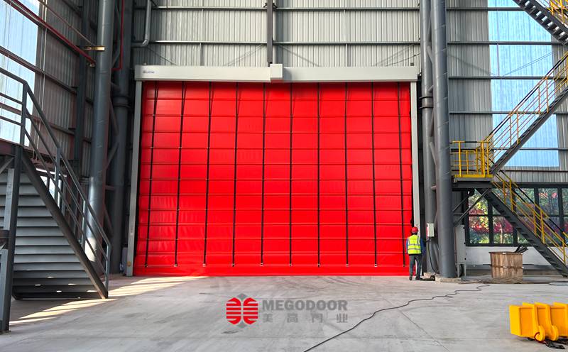 高性能工业屏障:无锡抗风堆积门技术解析与应用指南插图1 高性能工业屏障:无锡抗风堆积门技术解析与应用指南插图1